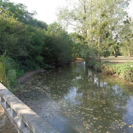 Villa Au Fil de l'Eau à Le Boupère Extérieur photo